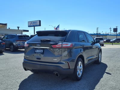 2019 Ford Edge SE
