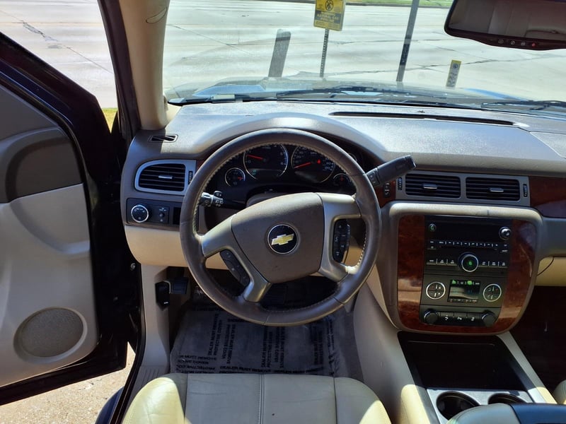 2012 Chevrolet Suburban LT