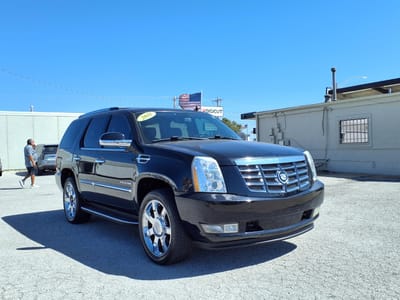 2011 Cadillac Escalade Luxury