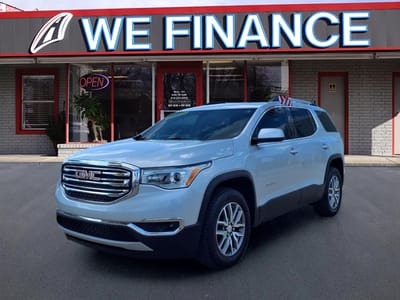 2017 GMC Acadia SLE-2