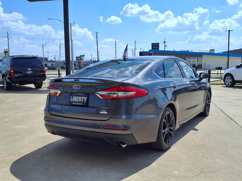 2019 Ford Fusion SE
