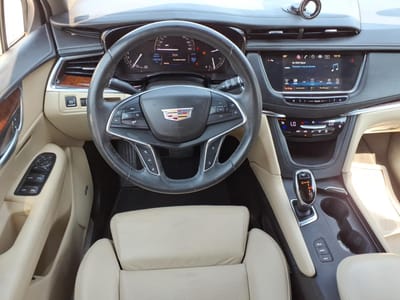 2017 Cadillac XT5 Premium Luxury