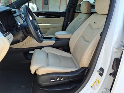 2017 Cadillac XT5 Premium Luxury