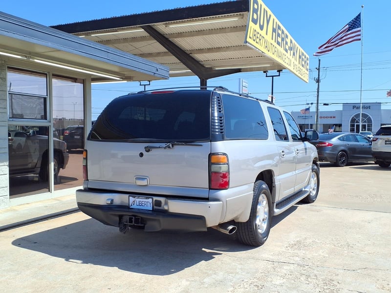 2004 GMC Yukon XL Denali