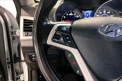 2015 HYUNDAI VELOSTER