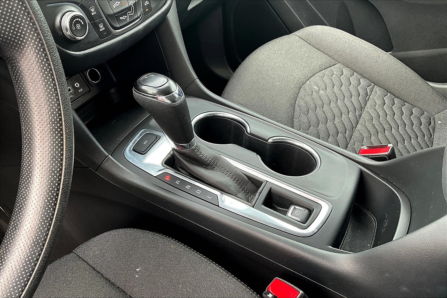 2020 Chevrolet Equinox LT - Photo 19