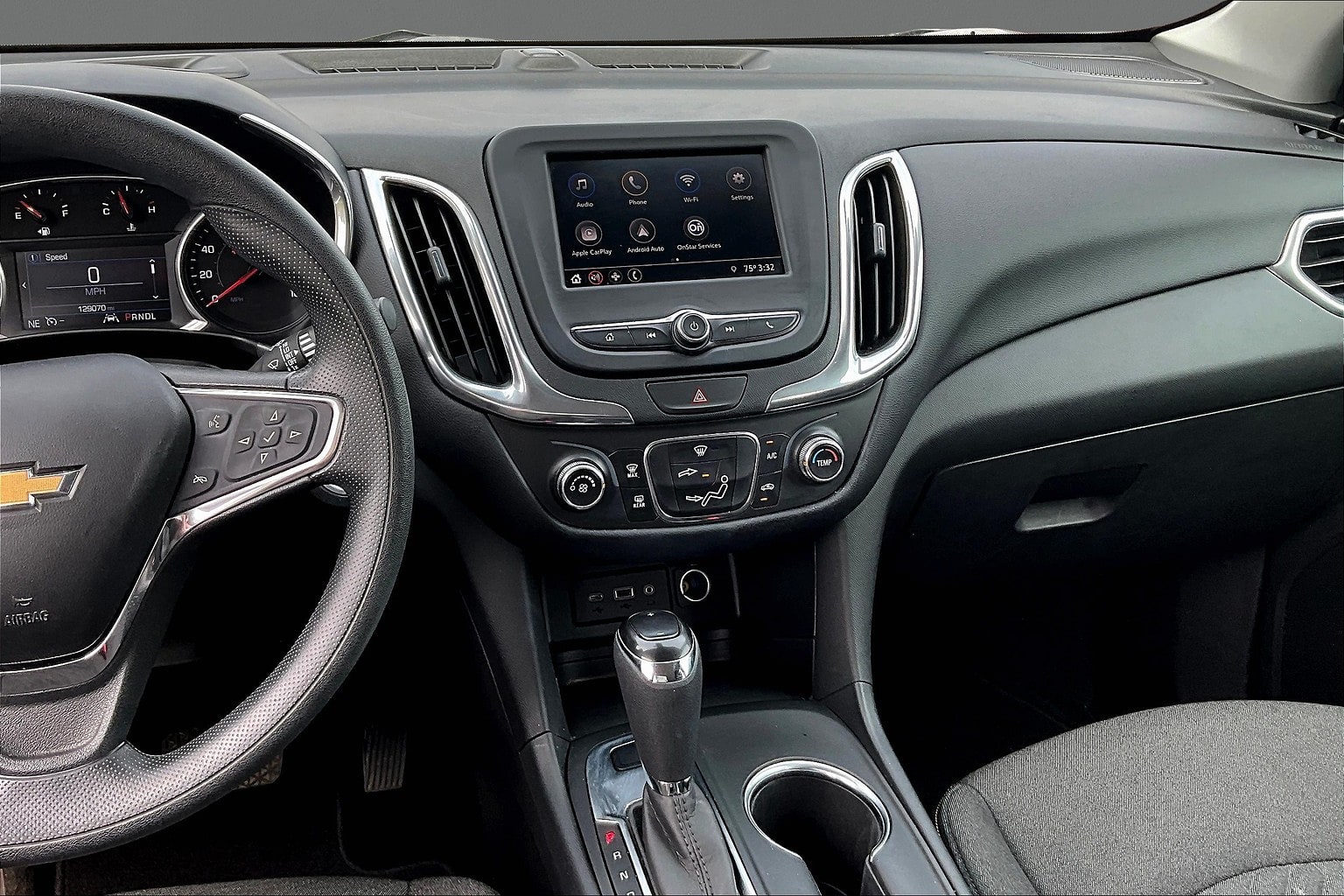 2020 Chevrolet Equinox LT - Photo 11