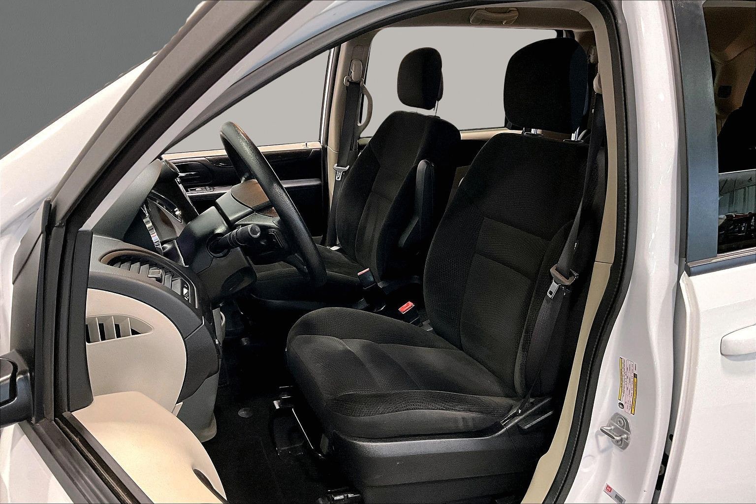 2018 Dodge Grand Caravan SE - Photo 30