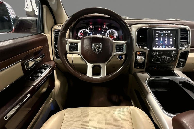 2016 DODGE RAM