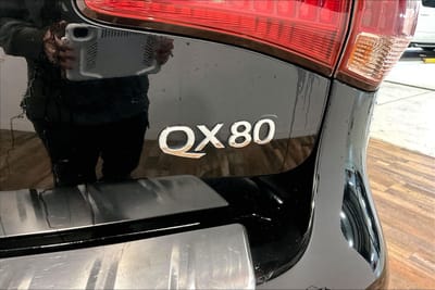 2017 INFINITI QX80