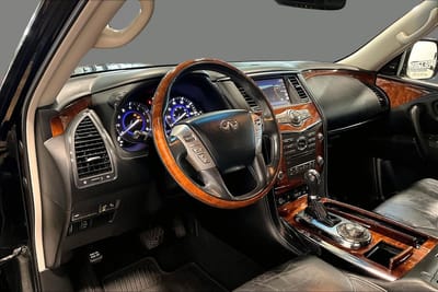 2017 INFINITI QX80