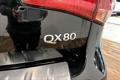 2017 INFINITI QX80