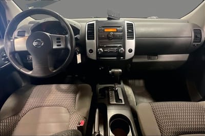 2010 NISSAN FRONTIER