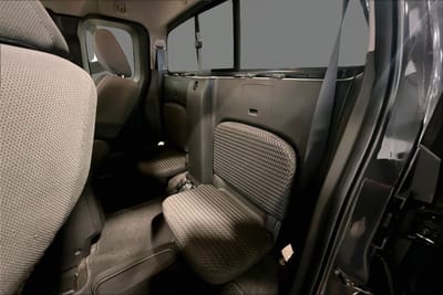 2010 NISSAN FRONTIER