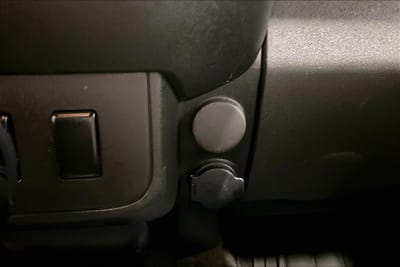 2010 NISSAN FRONTIER