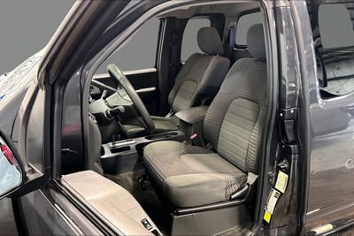 2010 NISSAN FRONTIER