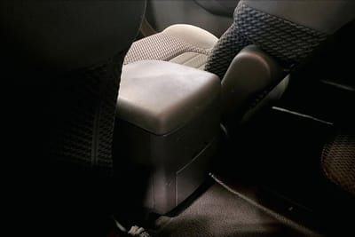 2010 NISSAN FRONTIER