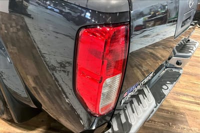 2012 NISSAN FRONTIER