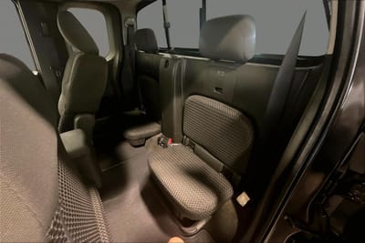 2012 NISSAN FRONTIER