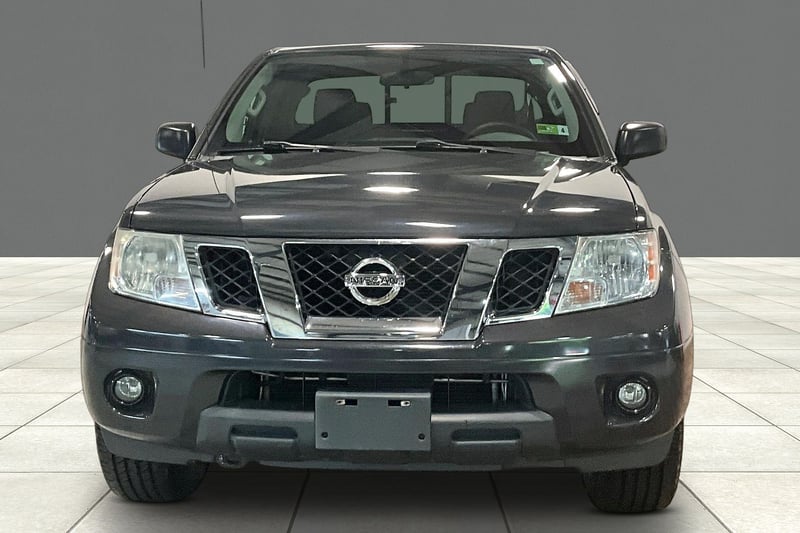 2012 NISSAN FRONTIER