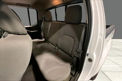 2016 NISSAN FRONTIER