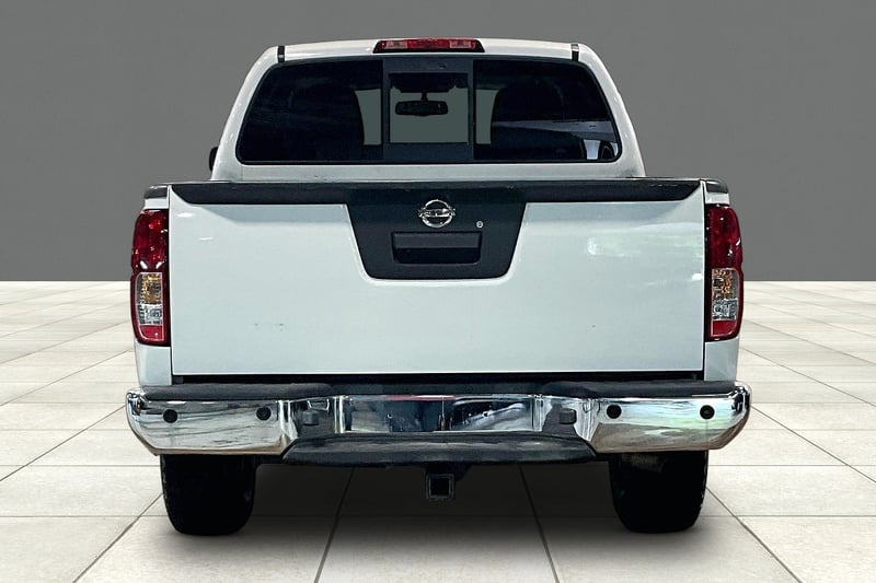 2016 NISSAN FRONTIER