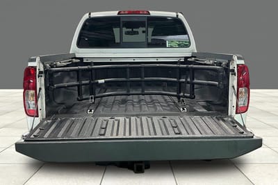 2016 NISSAN FRONTIER
