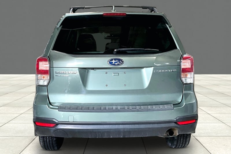 2018 SUBARU FORESTER