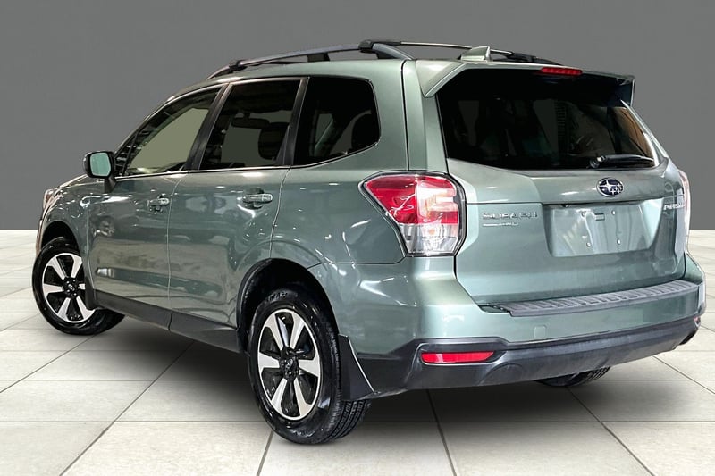 2018 SUBARU FORESTER