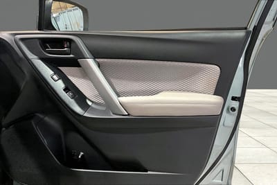 2018 SUBARU FORESTER