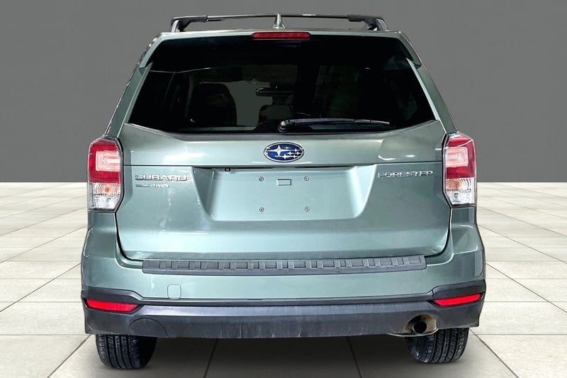 2018 SUBARU FORESTER
