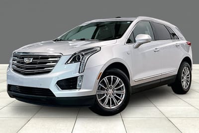 2017 CADILLAC XT5
