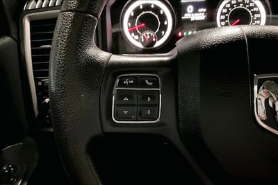 2017 DODGE RAM