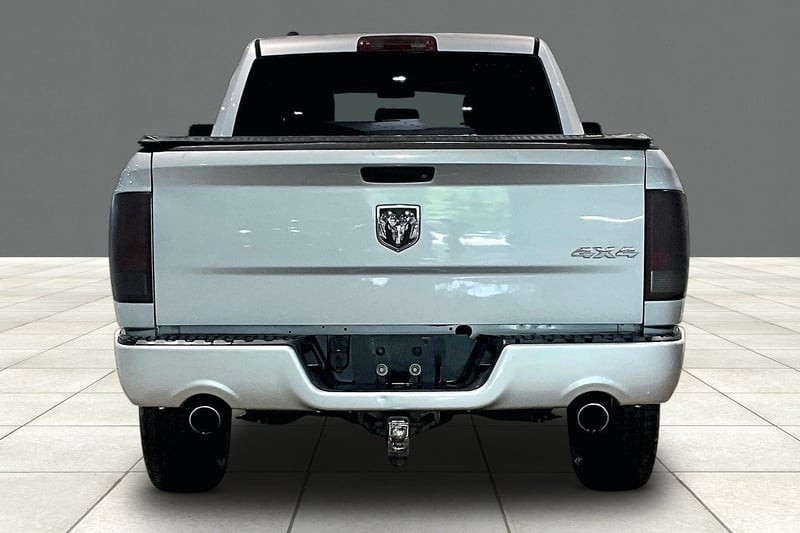 2017 DODGE RAM