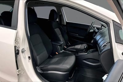 2017 KIA FORTE