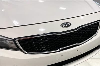 2017 KIA FORTE