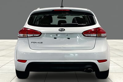 2017 KIA FORTE