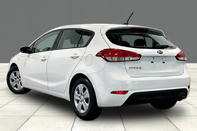 2017 KIA FORTE