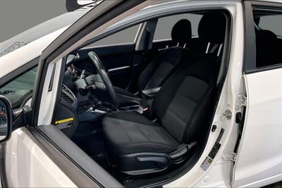 2017 KIA FORTE