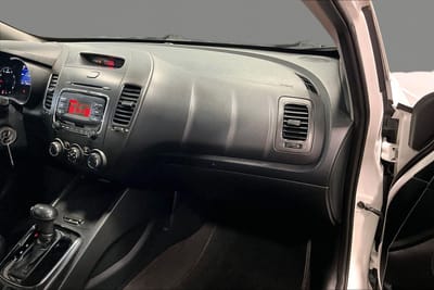 2017 KIA FORTE