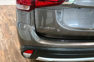 2018 MITSUBISHI OUTLANDER