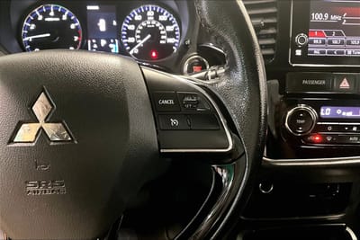 2018 MITSUBISHI OUTLANDER