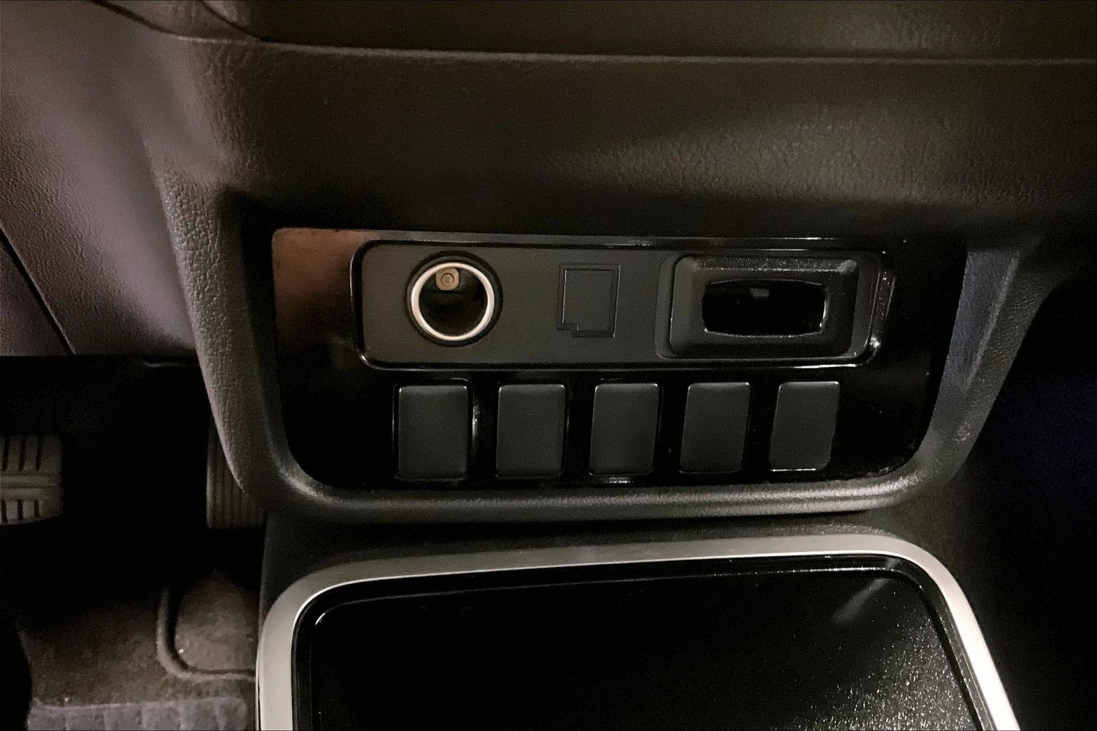 Photo 38