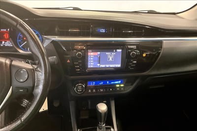 2016 TOYOTA COROLLA