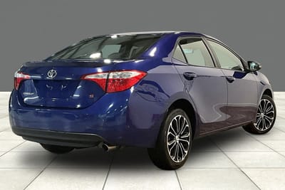 2016 TOYOTA COROLLA