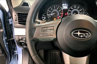 2011 SUBARU LEGACY