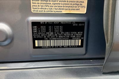 2011 SUBARU LEGACY