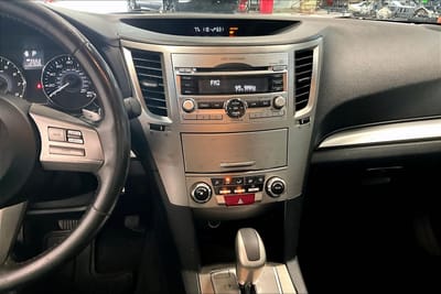 2011 SUBARU LEGACY