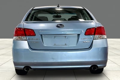 2011 SUBARU LEGACY