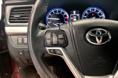 2014 TOYOTA HIGHLANDER